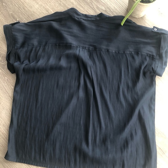 Banana Republic Top - Picture 2 of 4